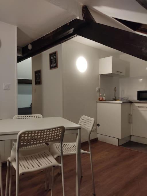 Studio Remois - Wifi/Netflix Reims Kültér fotó